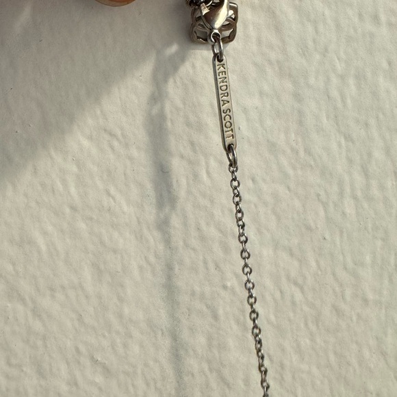 Kendra Scott logo necklace - Picture 3 of 3